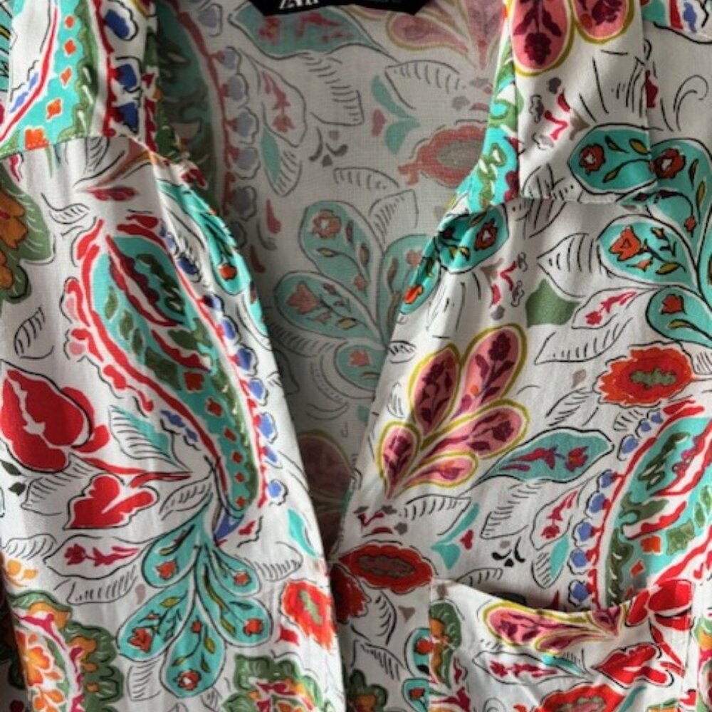 Zara Red White M Paisley Floral Print Long Sleeve V Neck Boho Luxe Festival Prep - Picture 2 of 8